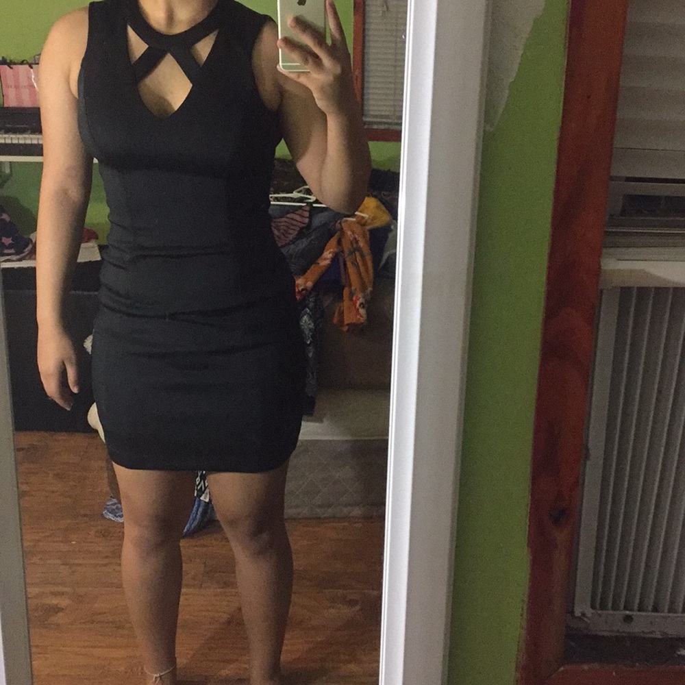 Black elegant dress